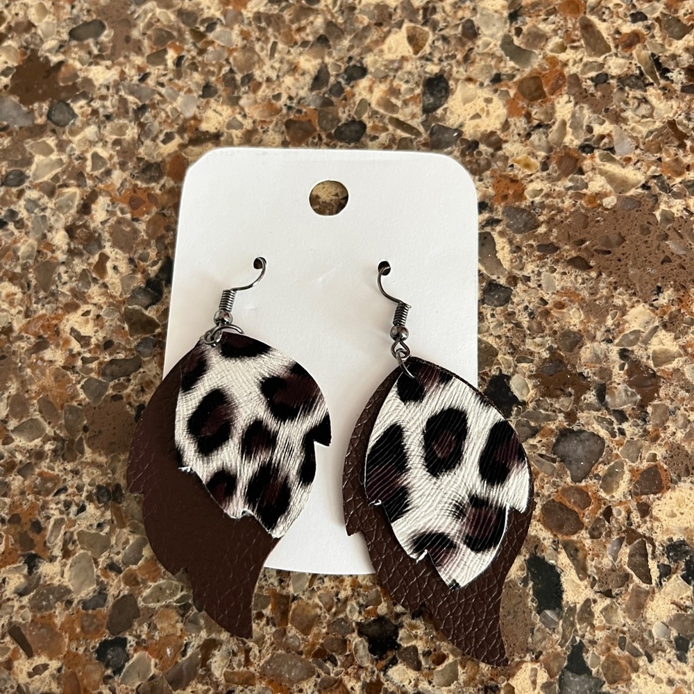 New handmade lightweight dangly earrings brown leaf design